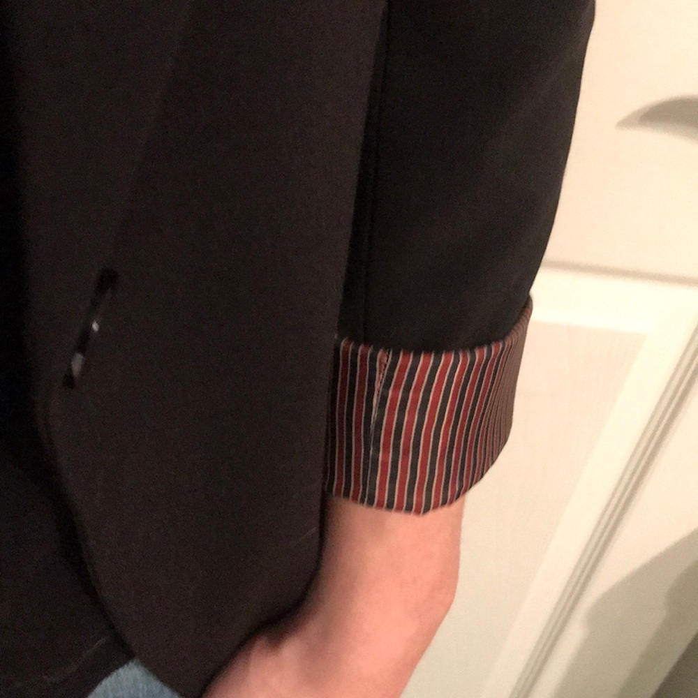 Blazer - Picture 3 of 3